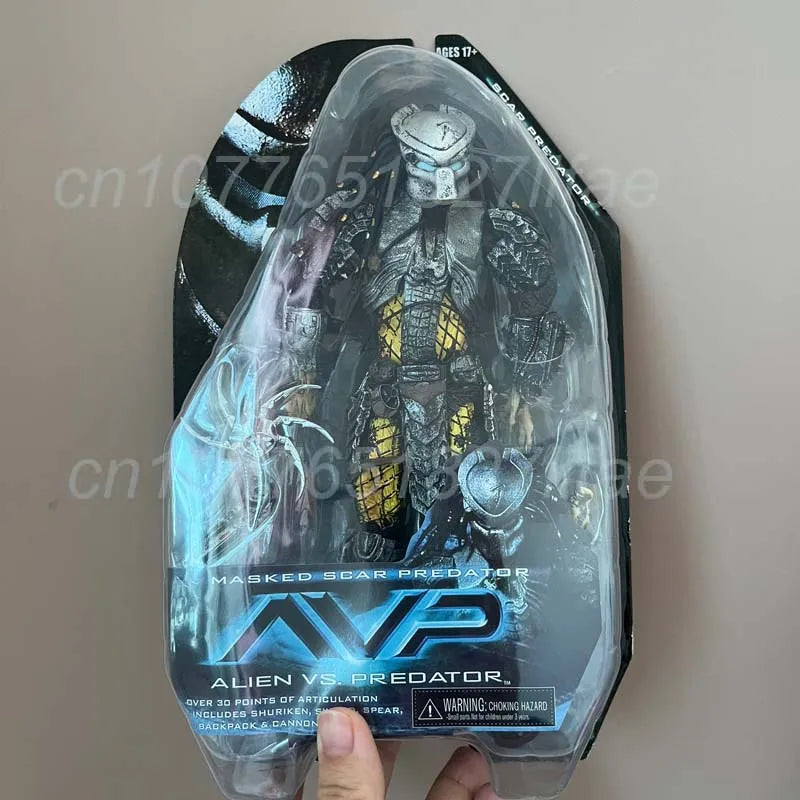 Alien Figure Celtic Predator Masked Scar Predator Figure Alien Action Figure Model Toys Joint Movable Doll Christmas Present
