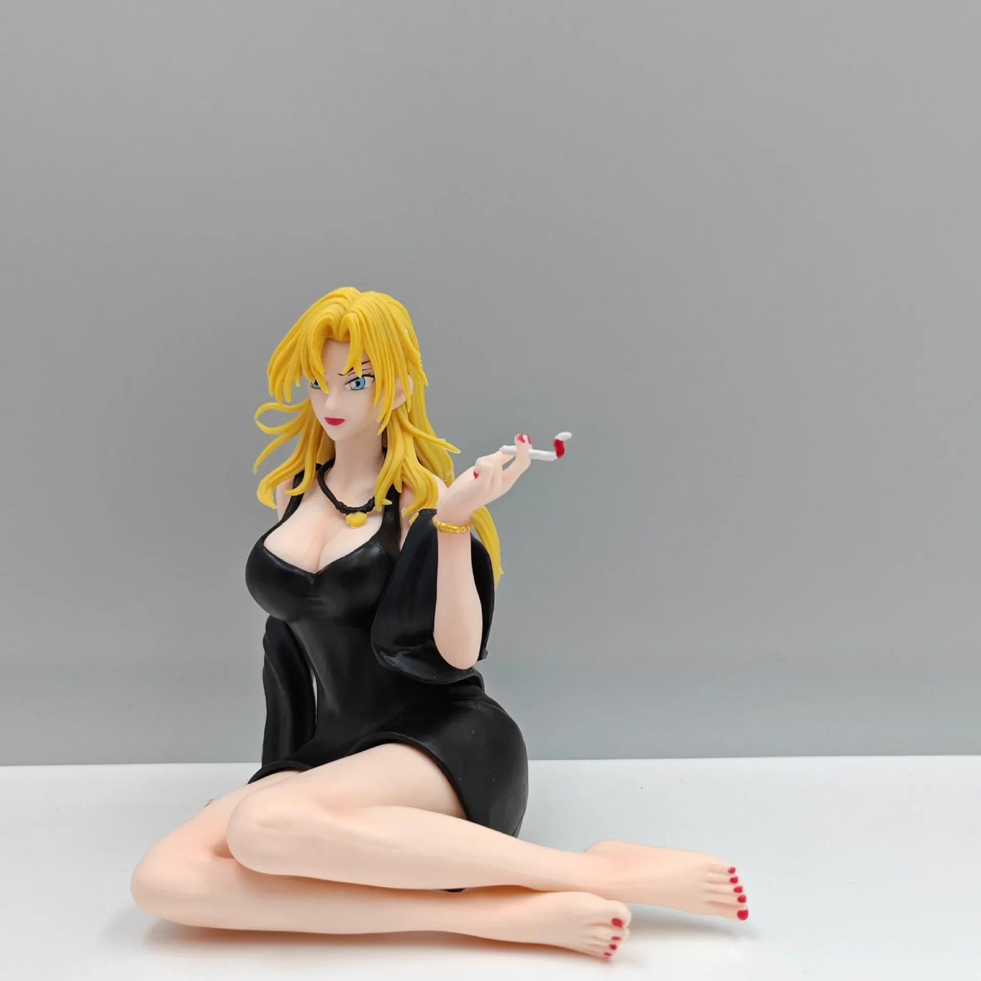 Anime Girl Figure Bell Model Vermouth Desktop Case Ornament Statue