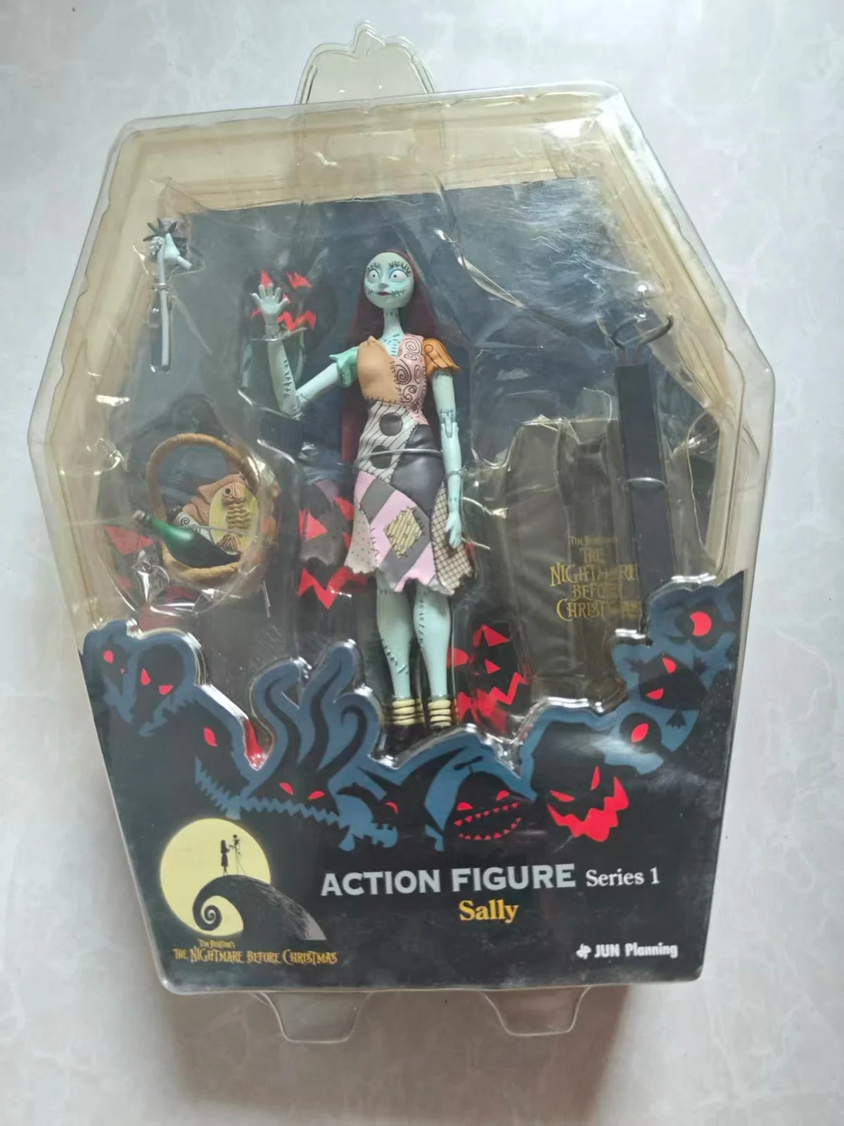Disney Jun Planning Nightmare Before Christmas Sally Action figures Series 1 Halloween gift The packaging does not include a box