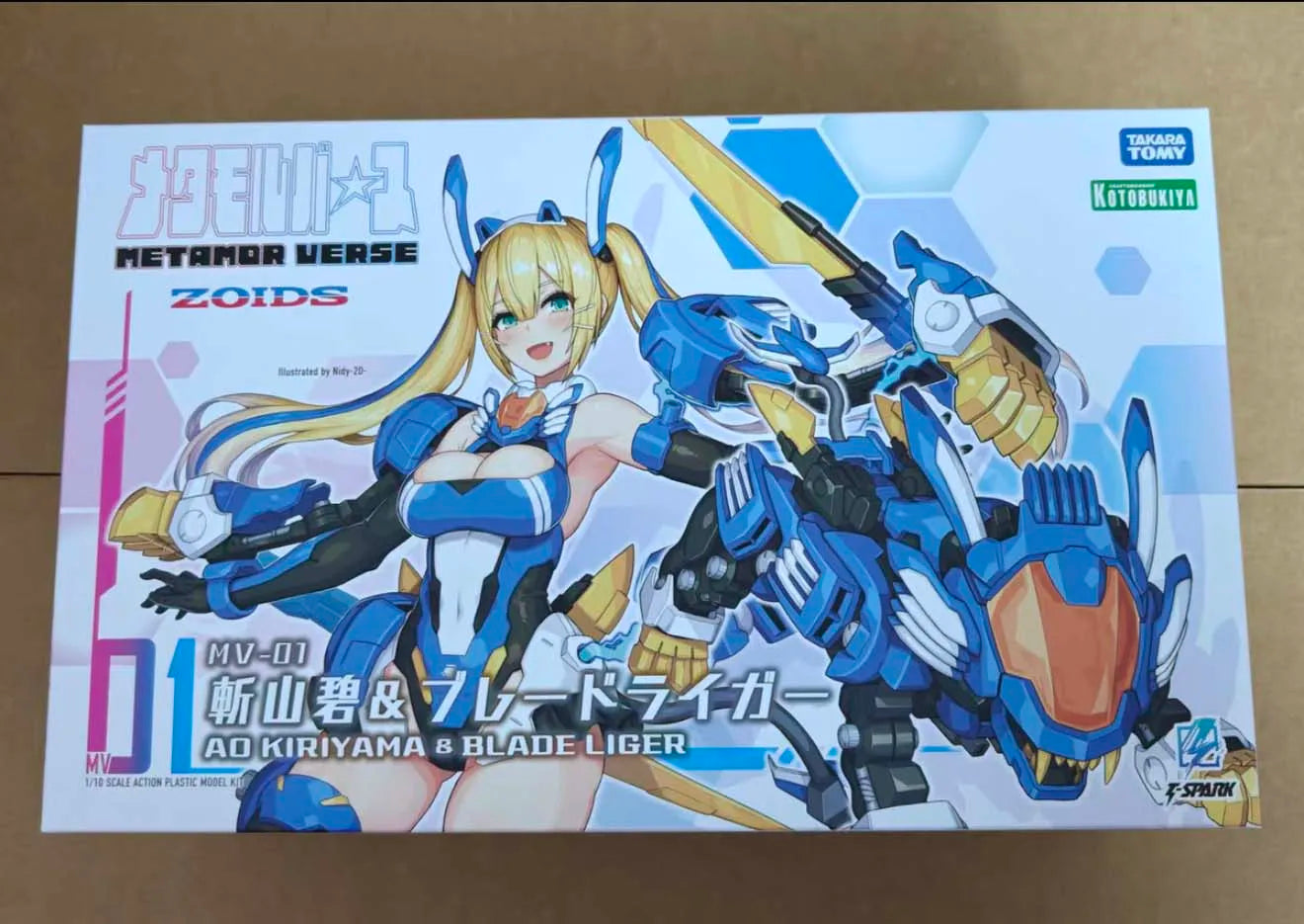 In stock KOTOBUKIYA x TAKARA TOMY ZOIDS CHRONICLE METAMOR VERSE (MV-01) BLADE LIGER & SAPPY  Figures  Plastic Model Kit Toy Gift