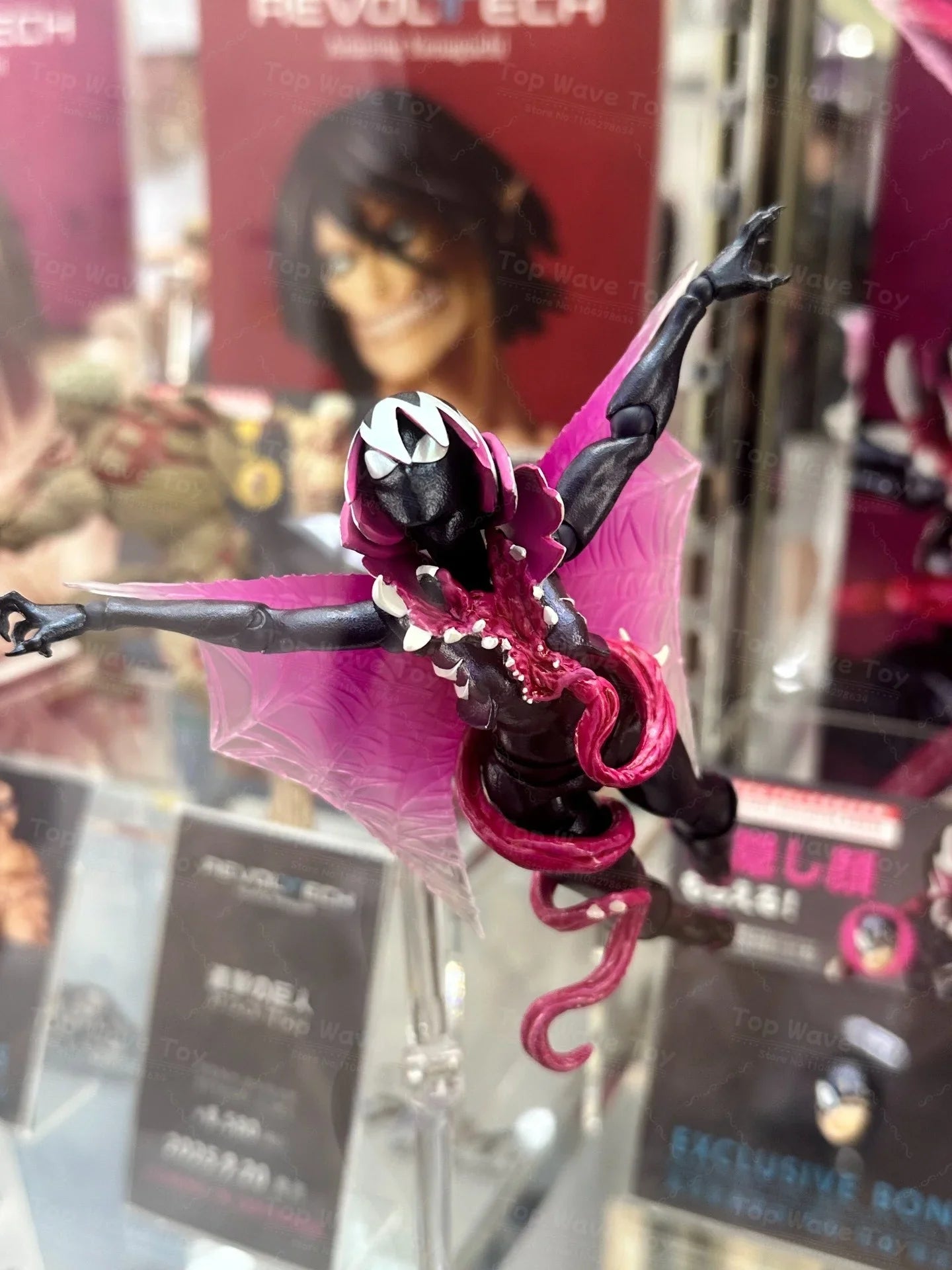 2025 New In Stock Original Kaiyodo Venom Gwen Revoltech AMAZING YAMAGUCHI Spider Gwen Comics Anime Action Figure Collection
