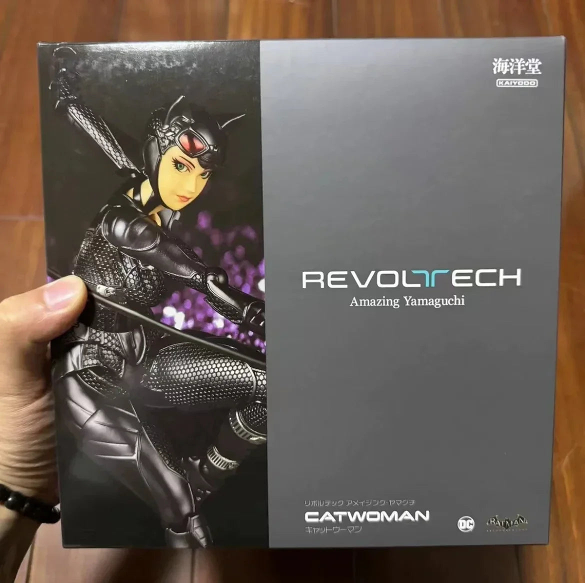 In Stock 100% Original Kaiyodo Revoltech Incrível Yamaguchi Catwoman Figuras De Ação Modelo Brinquedos Coleção Figura Em Estoque