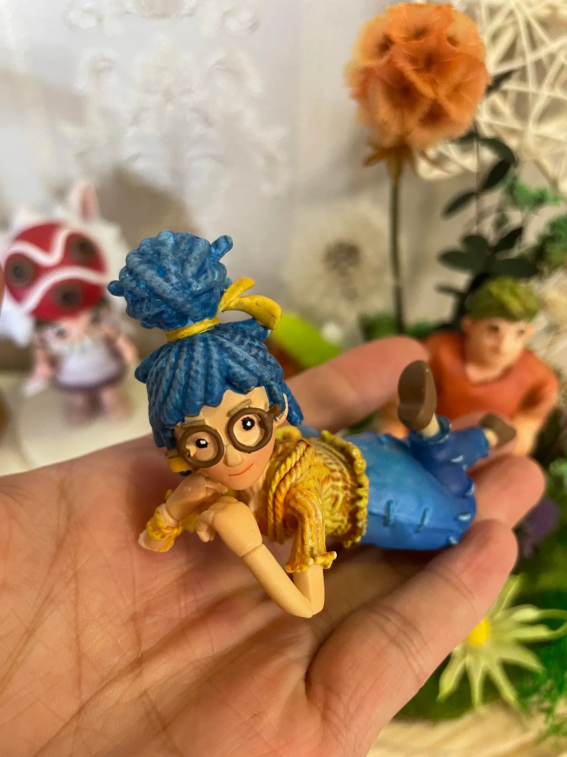 It Takes Two Custom Collection Model with Base Birthday Gifts Toy Figures