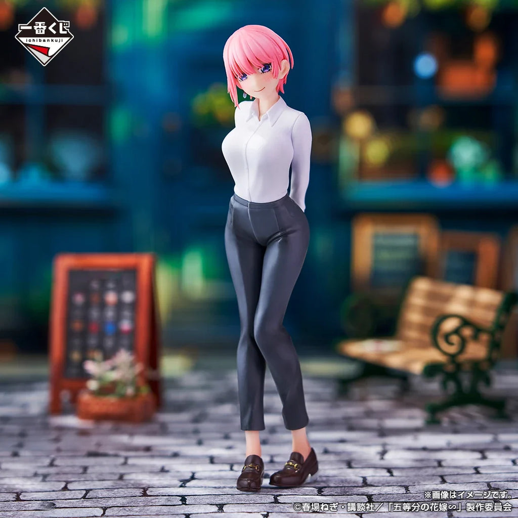 Original Bandai Ichiban Kuji Nakano Ichika Nakano Nino Nakano Miku Collectible The Quintessential Quintuplets Anime Figure Gift
