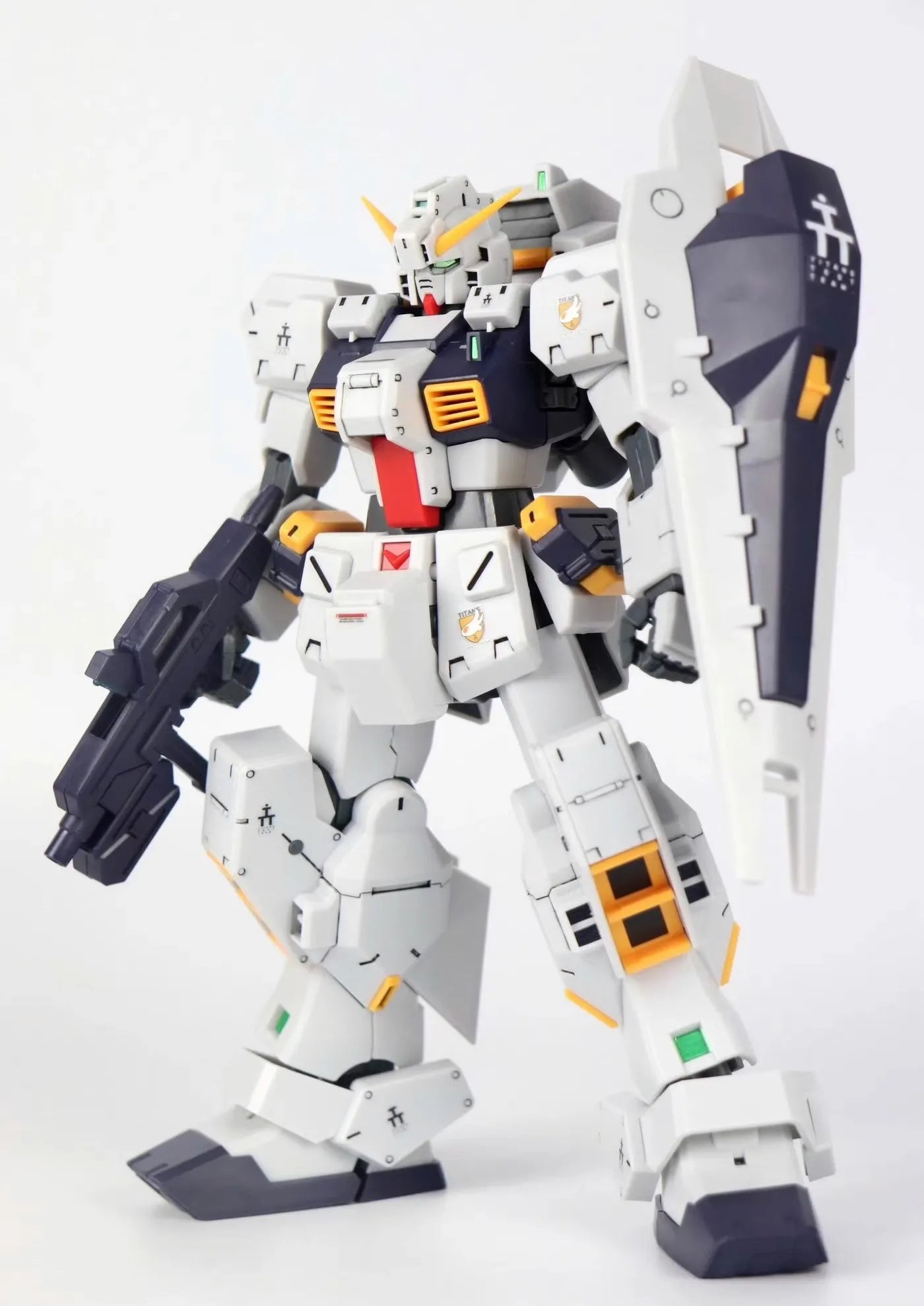 MG 1/100 TR-1 HAZEL CUSTOM KAI Assembly Model Kit Action Figures Robot Figurine Plastic Model Hobby Customized Toys Kids Gifts