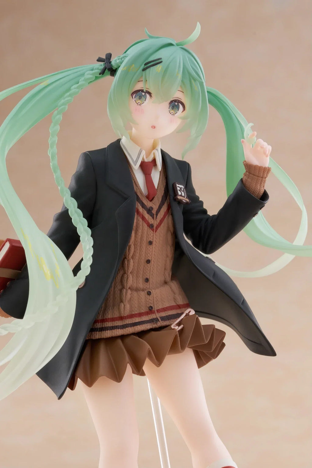 18cm Genuine Taito Hatsune Miku Preppy Ver Action Figure  Fashion Hatsune Miku Figure Kawaii Collectible Model Toy Birthday Gift