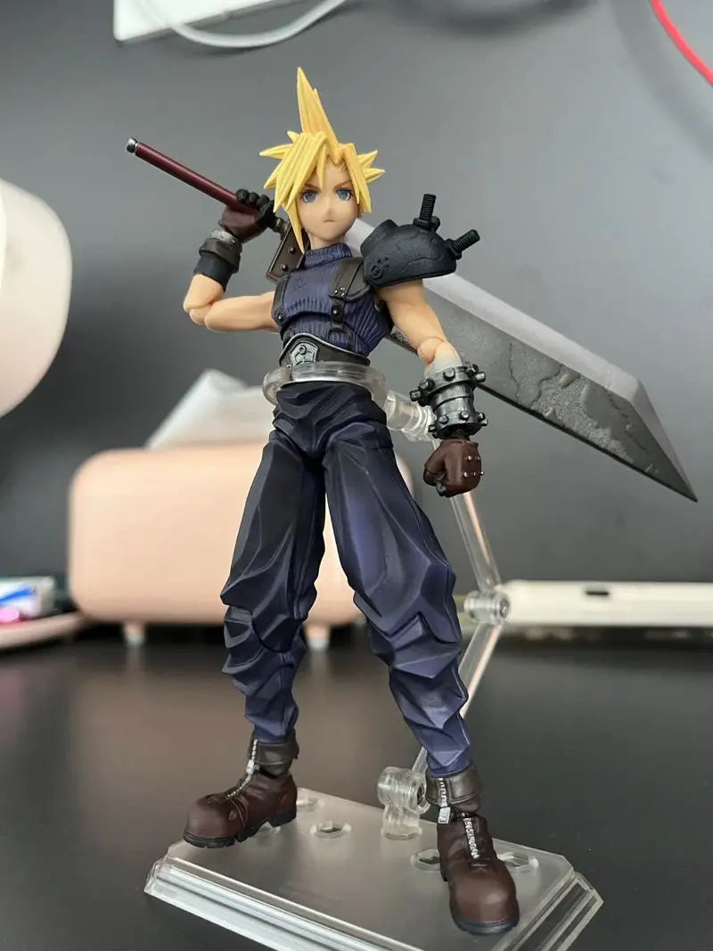 Spot Authentic Se Kai (Pa Kai) Bringarts FinalFan tasy Vii Cloud Motorcycle Vehicle Figure Gift
