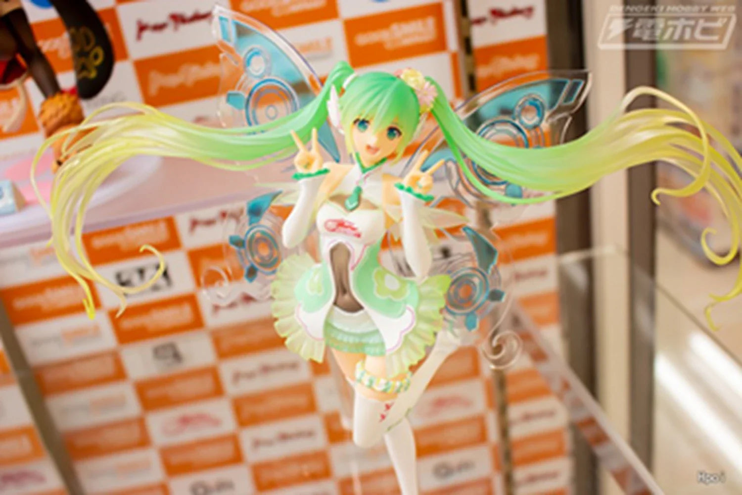 23CM Anime Hatsune Miku Figure 1/1 Racing 2017 Ver Racing Suit Dress Up Butterfly Wings Model Toy Gift Collection Action Figure