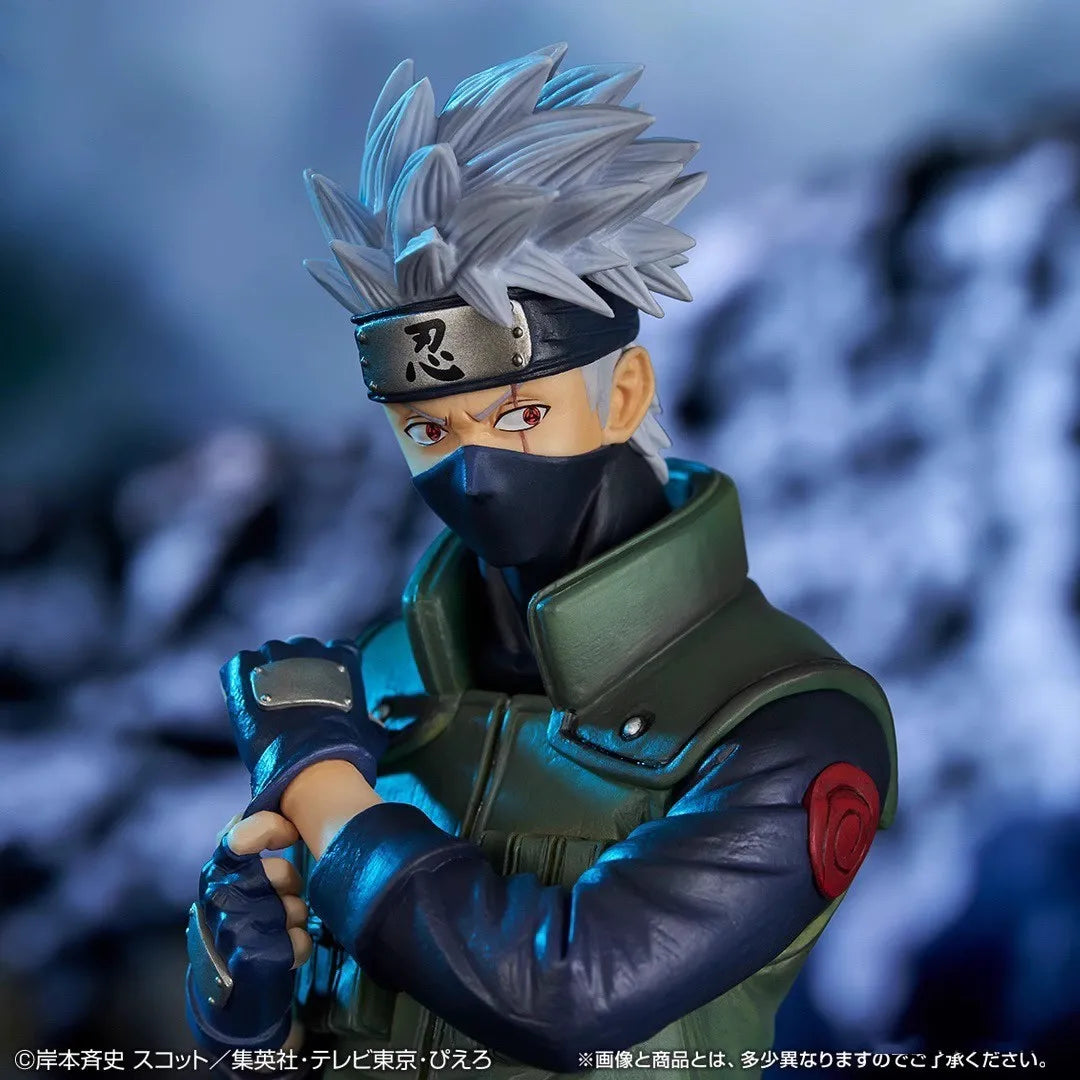 28CM Anime Naruto Shippuden Hatake Kakashi Standing Model Toy Gift Large Action Figure Sasuke PVC Desktop Ornament Doll