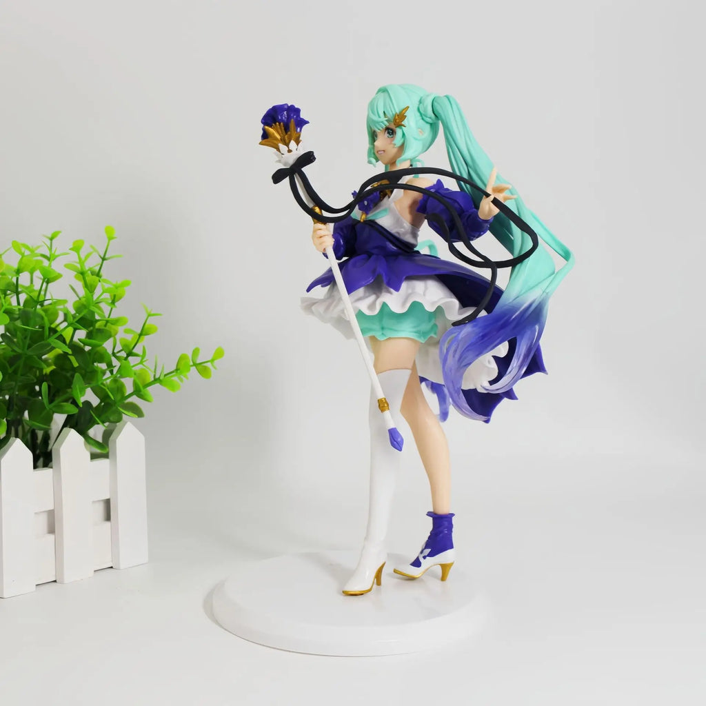 2026 Anime Hatsune Miku 19cm Cinderella Fairy Tale Wonderland Figure, a gift for girls, an anime model ornament.