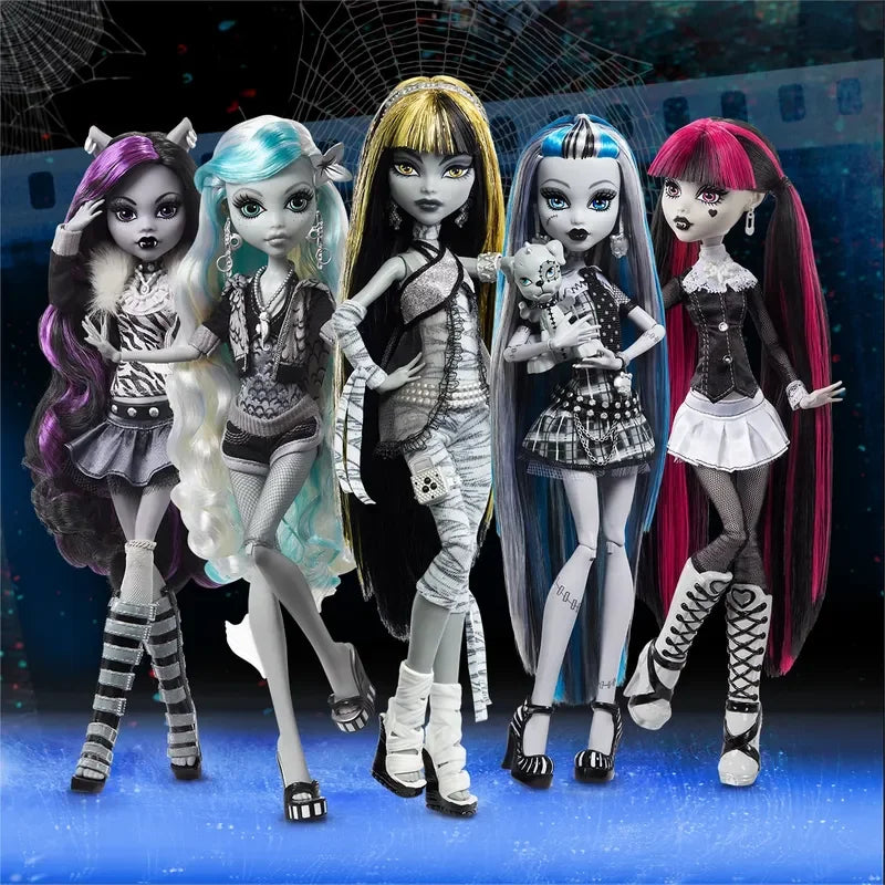 Monster High Black White Series Limited Edition Reel Drama Personalized Action Figure Doll Trendy Toy High Cost Effective Gifts