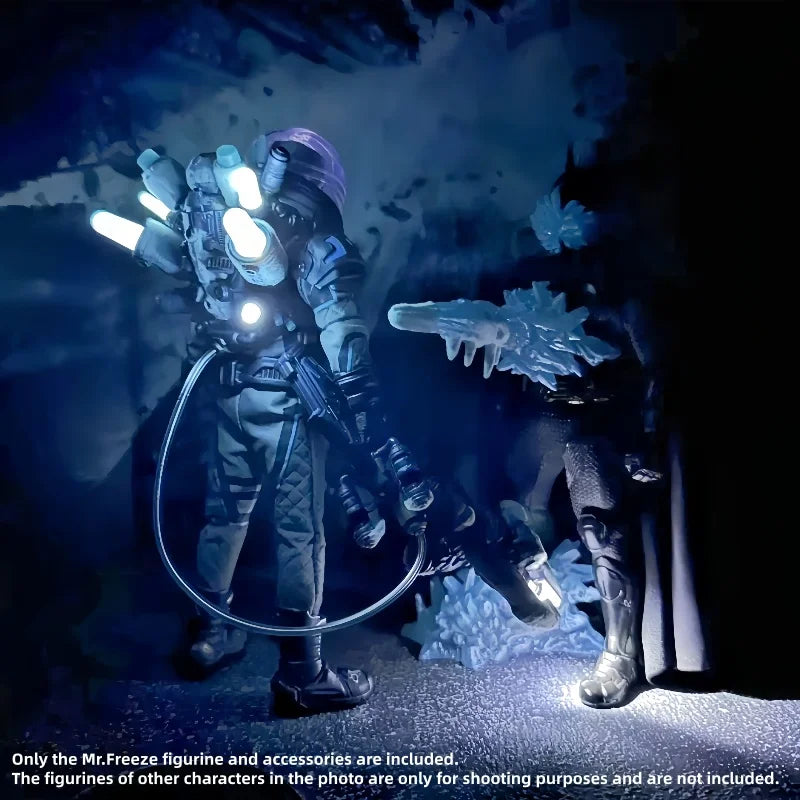 Mezco One:12 Batman Mr. Freeze Action Figure - Deluxe Collectible Villainous Character Luminous PVC Toy Gift for Fans