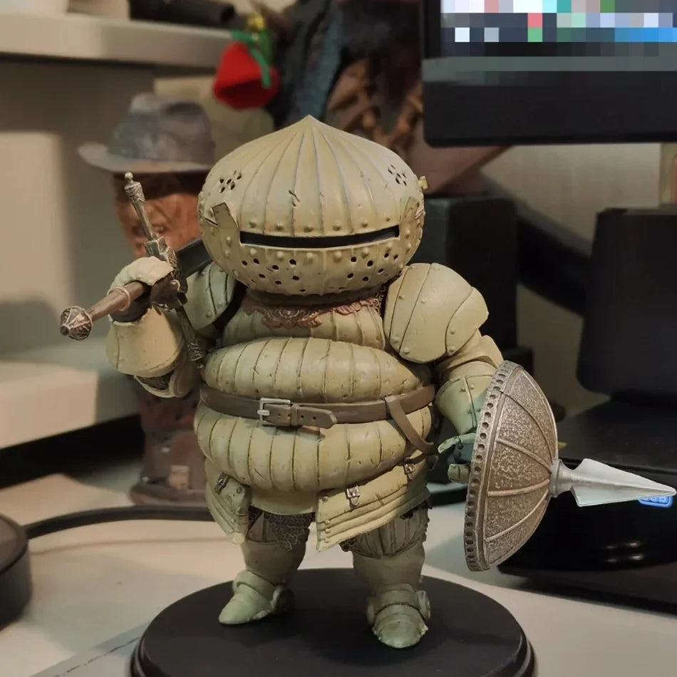 Dark Souls Figure Catarina Of Siegmeyer Action Figure Pvc Statue Collection Model Toys for Children Gifts
