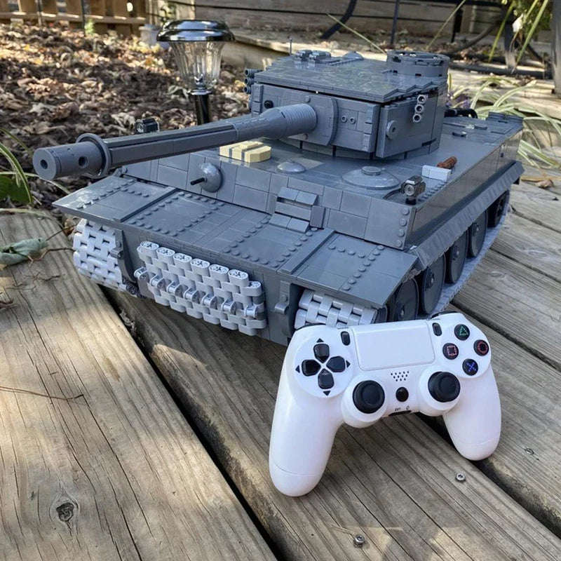 Germany Armed Forces Famous Tiger 1 Heavy Tank Model Building Blocks Advanced Military Vehicles Technology Bricks Kid Xmas Toys