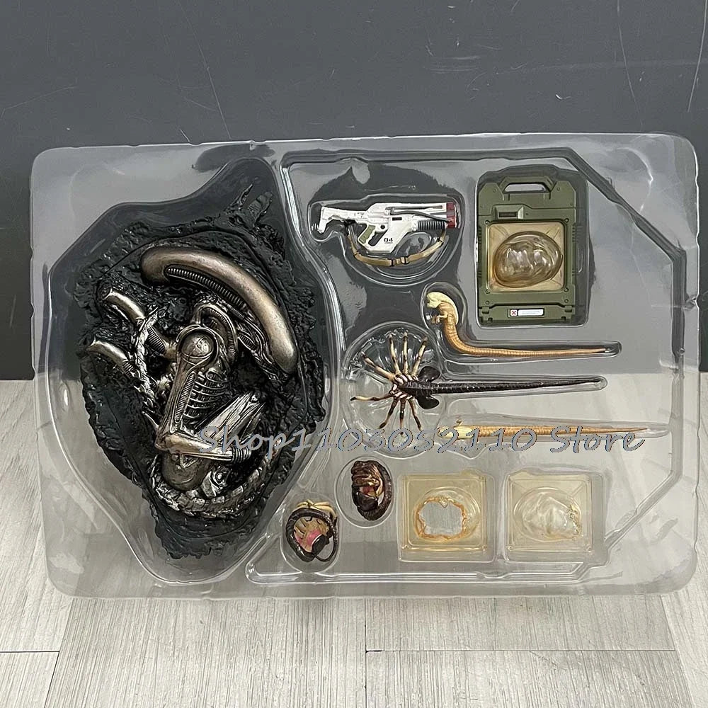 NECA Alien Romulus Accessory Action Figure Alien Romulus Kit Horror Anime Figure Model Decoration Christmas Gift