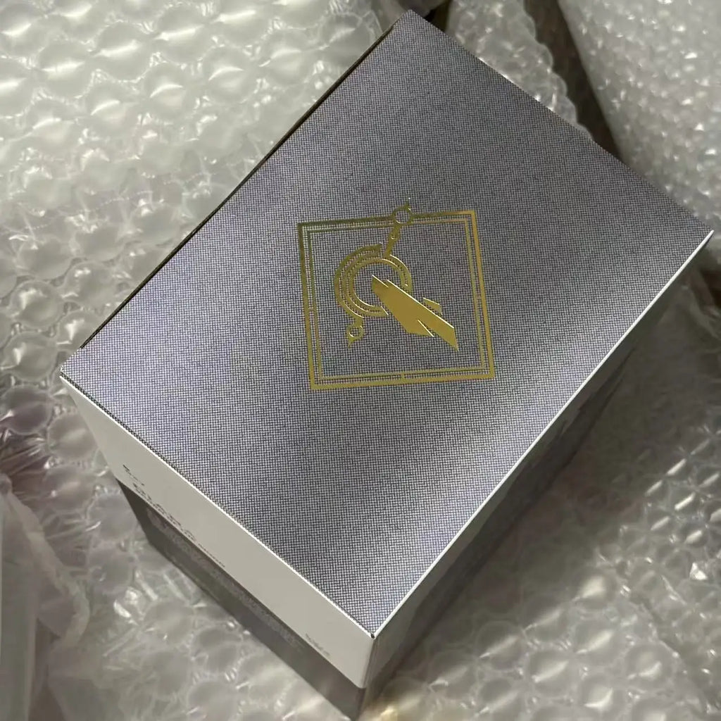 Diana Unlocked Statue  Genuine Original Packaging Brand New