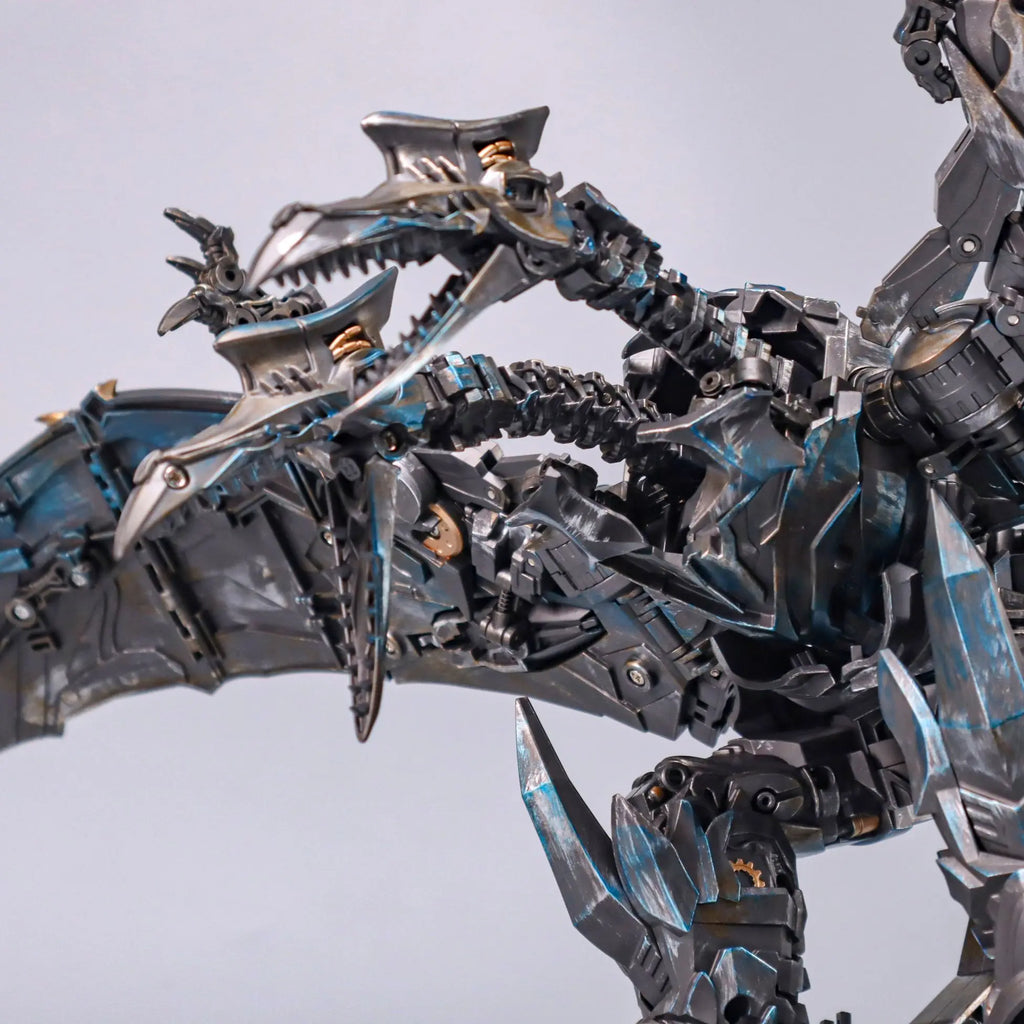 IN STOCK BAIWEI Transformation TW-1104 TW1104 Strafe Robot Swoop Action Figure 27CM