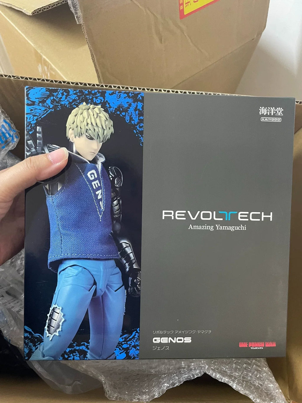 In Stock Kaiyodo Revoltech Amazing Yamaguchi One-Punch Man Genos Action Figure Anime Model Trendy Toys Desktop Doll Collectibles