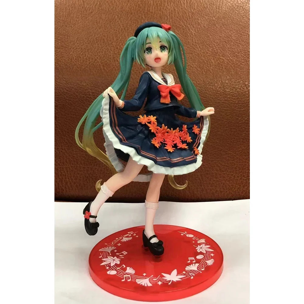 18cm Hatsune Miku Anime Figure 3rd Season Autumn Ver Kawaii Girl Action Figure PVC Collection Model Ornaments Toys Birthday Gift