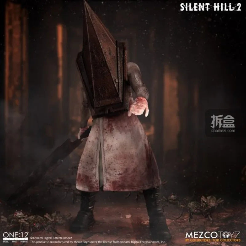 MEZCO TOYZ Original Red Triangle Head Super Big Knife Butcher Horror Game Crazy Toys Action Joint Mobility Figure Model Toys