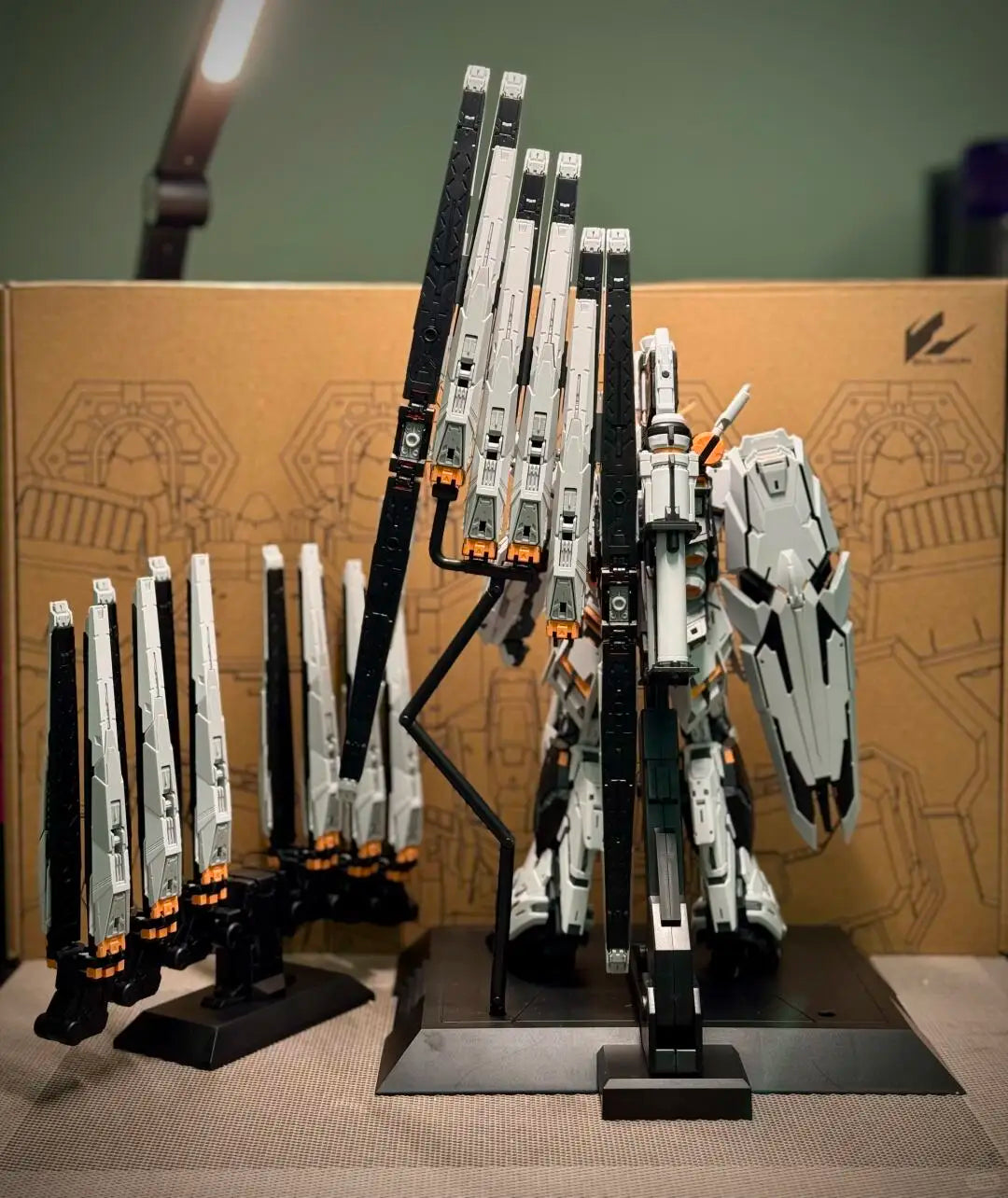 【New product】NONGCHENGZHU 1/100 MG CMM RX-93 GK Assembly Model Kits Plastic skeleton Anime Action Figure Collection Model Toys