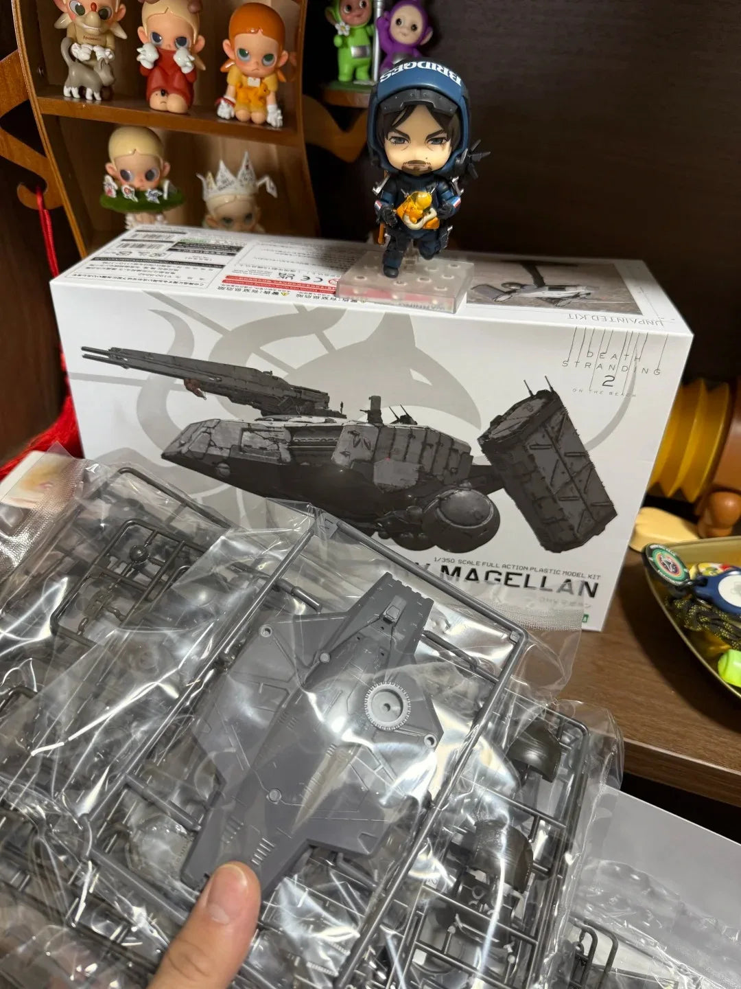 Kotobukiya KP749 1/350 DHV Magellan Death Stranding Assembly the Model Kit Action Doll Anime Figure Toy