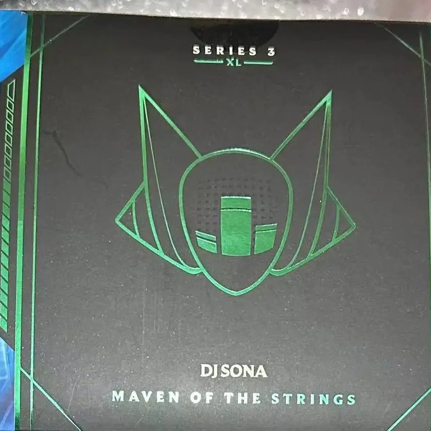 DJ SONA Figure Genuine Original Packaging Brand New（We don't have in-game icons to give away）