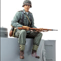 1/16 WWII Infantry, Standing posture, Resin Model figure soldier, WW2 Military themes, Unassembled and unpainted kit