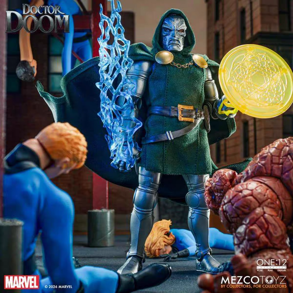 Mezco One:12 Collective Marvel Doctor Doom Action Figure. Deluxe edition
