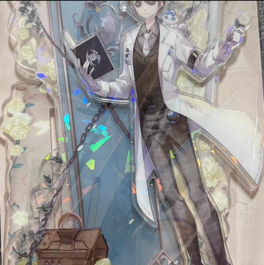 The GATE Collection includes the figure + CDK, and a limited-edition box set of the GATE Collection figure of the Inmortal's Underworld Collector's Edition
