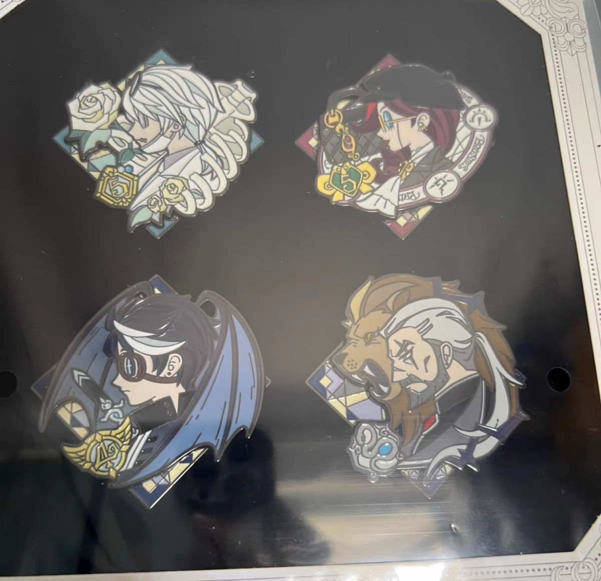 The GATE Collection includes the figure + CDK, and a limited-edition box set of the GATE Collection figure of the Inmortal's Underworld Collector's Edition